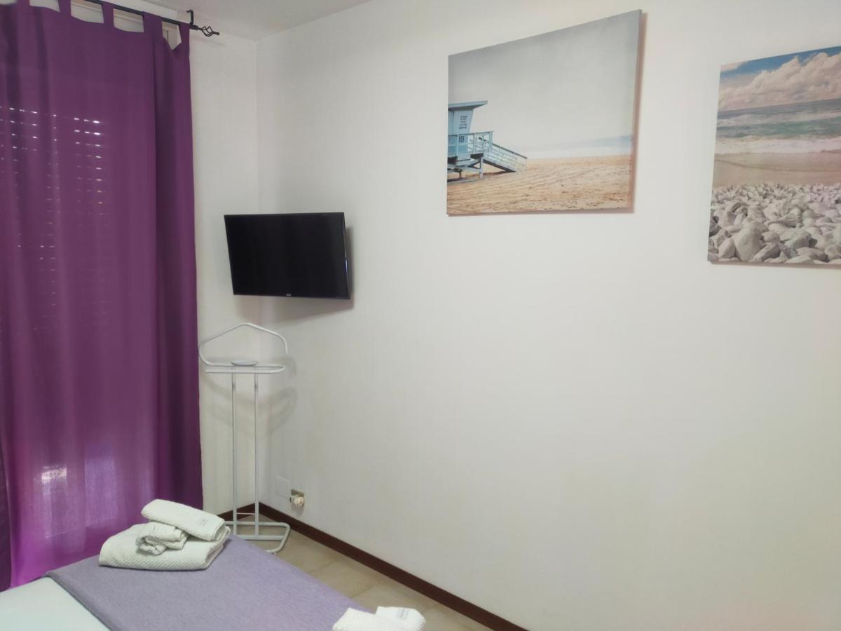 Appartamento Riviera Trilocale Wifi E Parcheggio Privato Ventimiglia Buitenkant foto