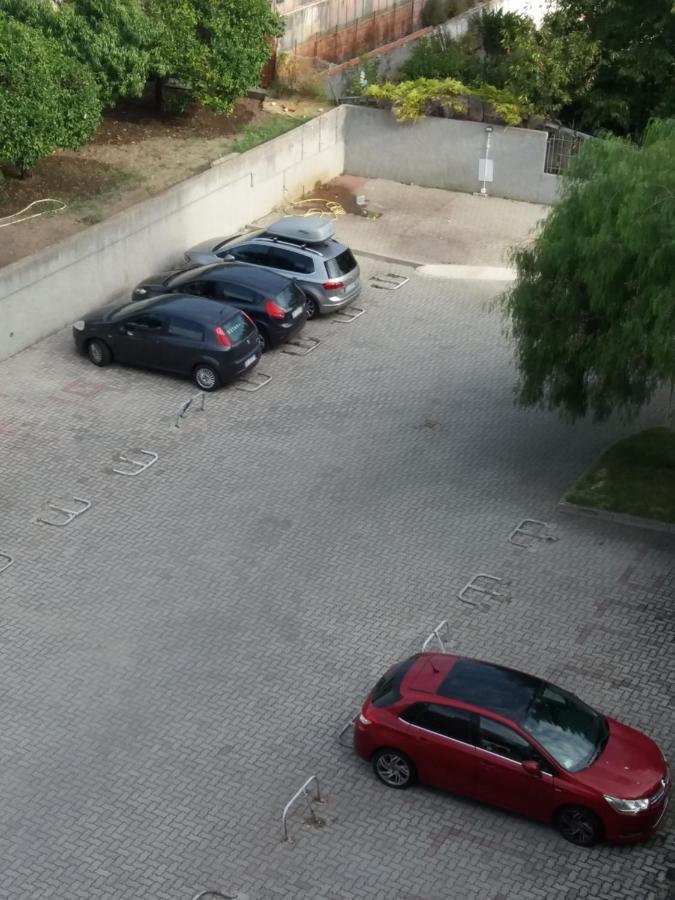 Appartamento Riviera Trilocale Wifi E Parcheggio Privato Ventimiglia Buitenkant foto