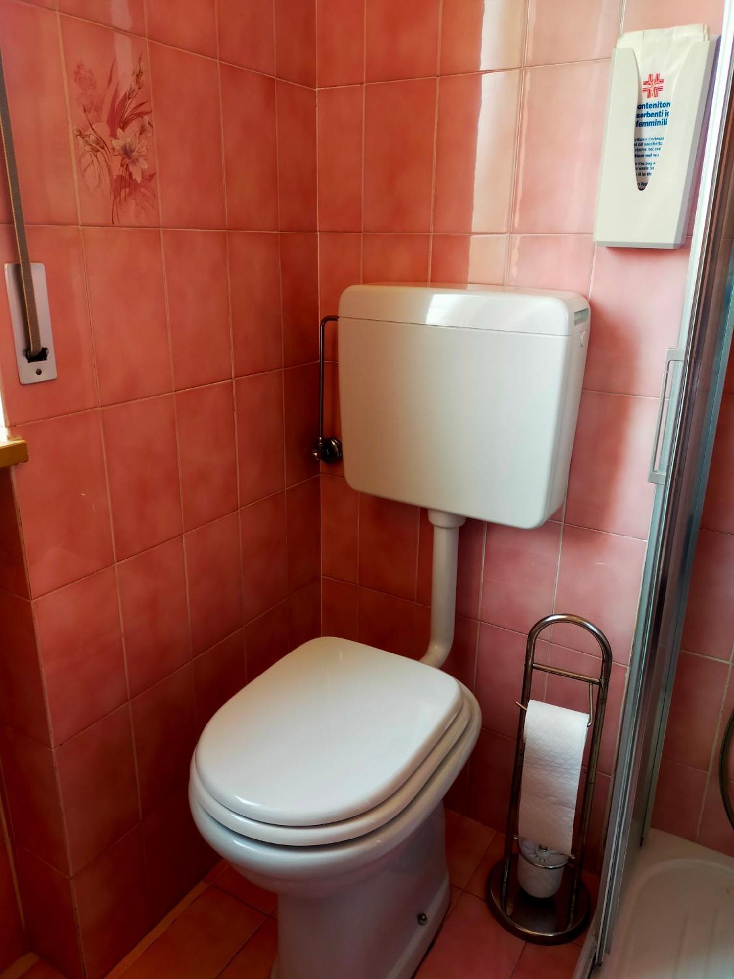 Appartamento Riviera Trilocale Wifi E Parcheggio Privato Ventimiglia Buitenkant foto
